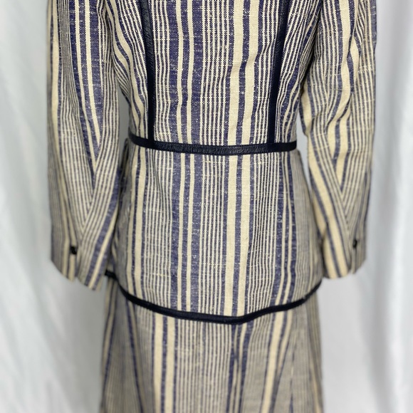 Vintage 70’s Linen Suit by Baccarat Fabric Woven in France. - Picture 12 of 14